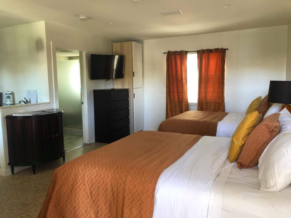 Captiva Beach Resort Point O'Rocks Екстер'єр фото