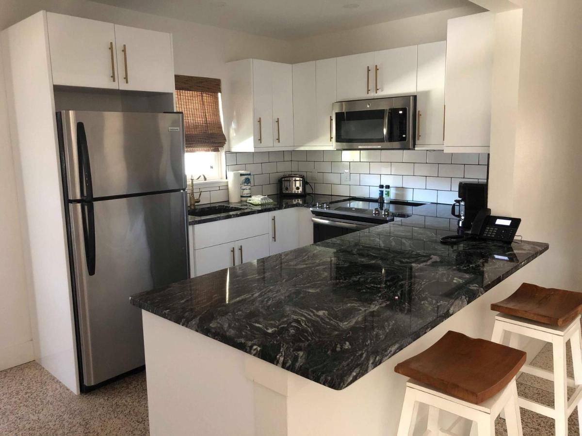 Captiva Beach Resort Point O'Rocks Екстер'єр фото