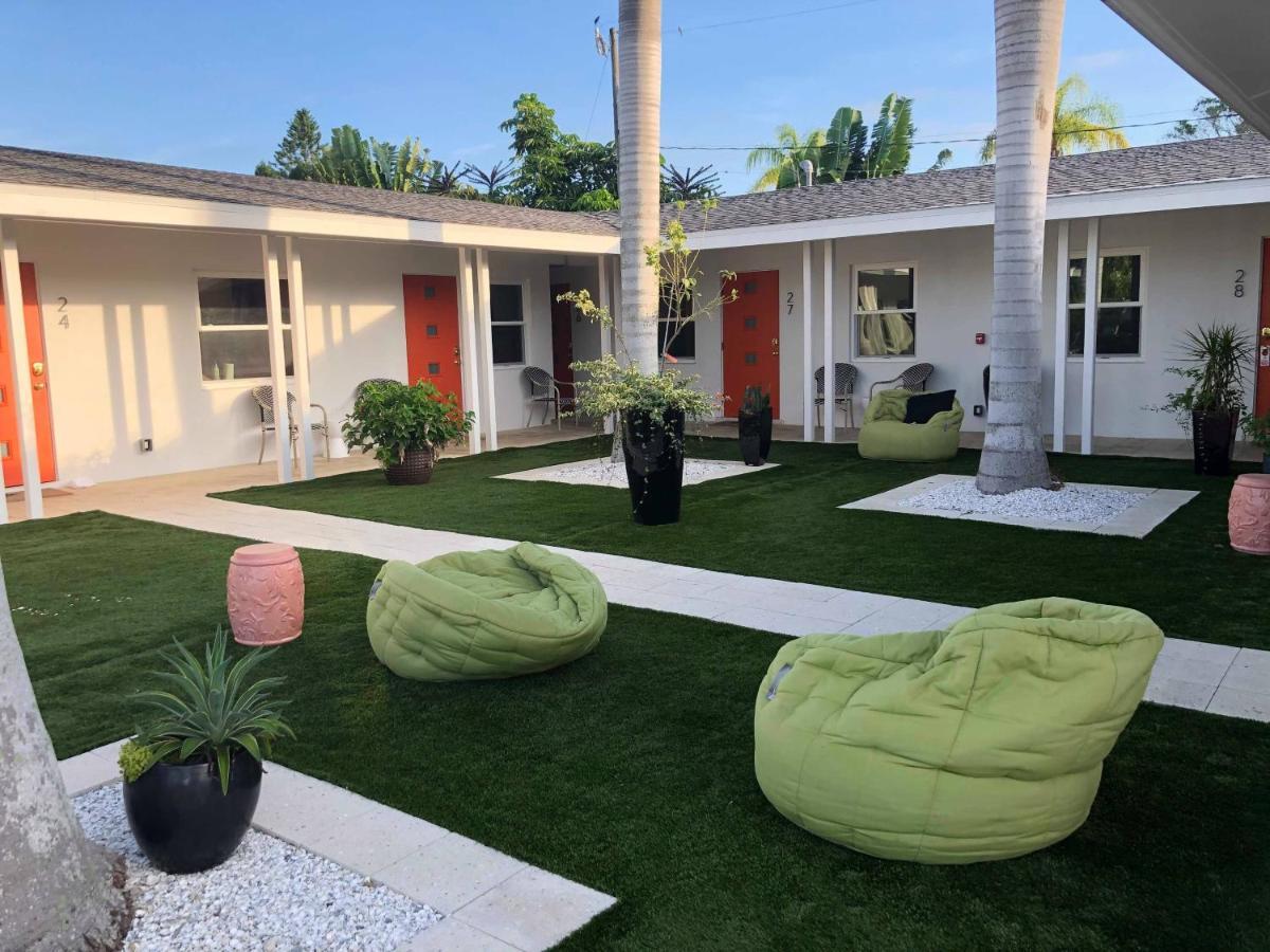 Captiva Beach Resort Point O'Rocks Екстер'єр фото