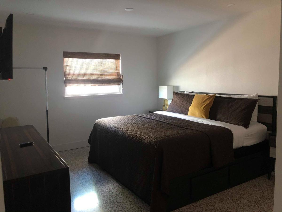 Captiva Beach Resort Point O'Rocks Екстер'єр фото