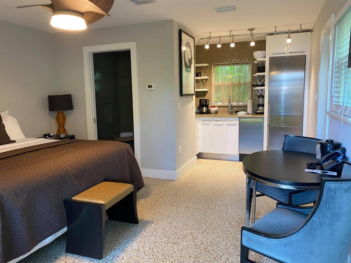 Captiva Beach Resort Point O'Rocks Екстер'єр фото