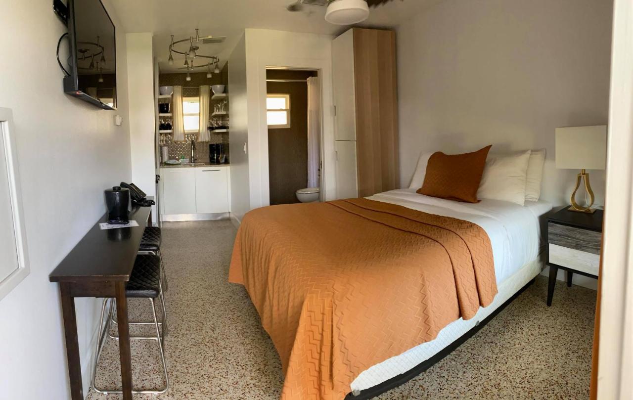 Captiva Beach Resort Point O'Rocks Екстер'єр фото