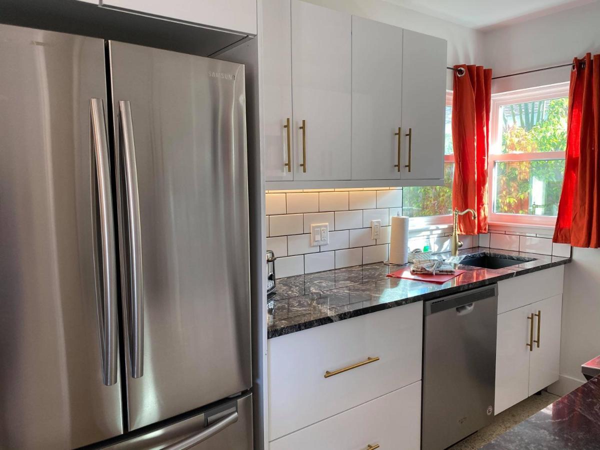 Captiva Beach Resort Point O'Rocks Екстер'єр фото